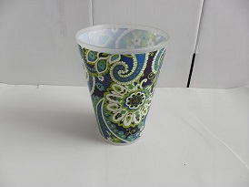  Heat Transfer Printing Is Applied To Plastic Vases
