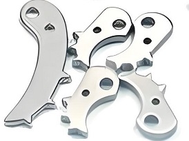  Calendering Is Applied To Stainless Steel Tail Hook Processing